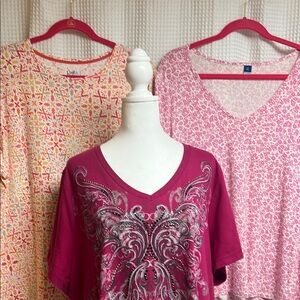 Set of 3 short sleeve tee shirts-2X. Old Navy-XXL Sonoma and  Croft&Barrow-2X